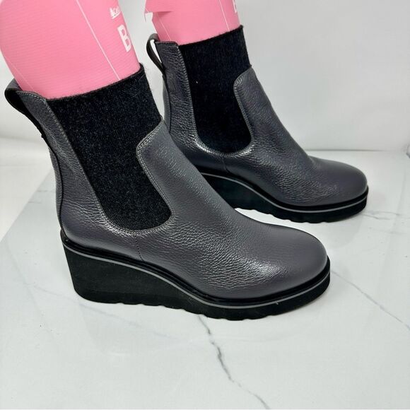 M. Gemi Wedge Boots- Size 10 - Picture 4 of 15